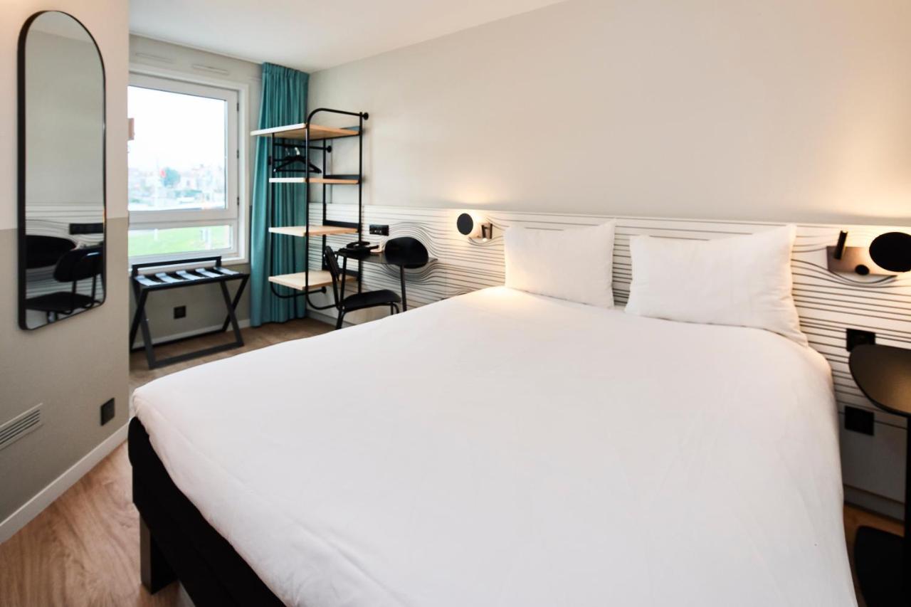 Hotel Ibis Styles Paris Poissy Esterno foto